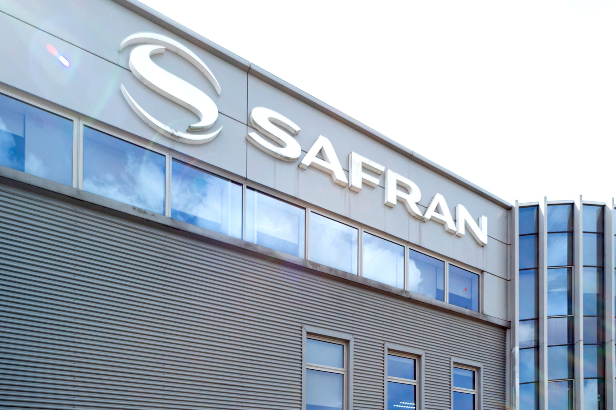 11 Seletar Aerospace Link-00335-(Safran-logo-edited)