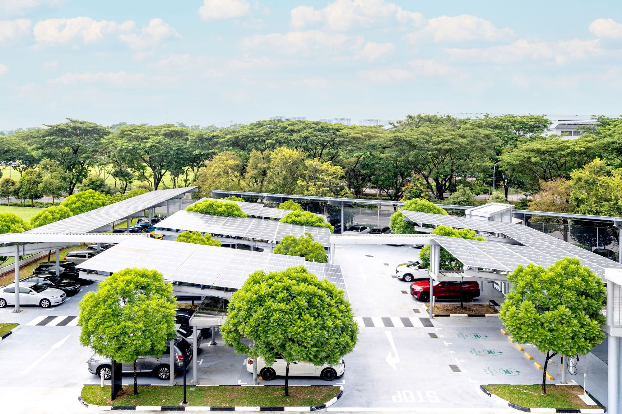 Bombardier Service Centre #12-00939-(solar-edited)