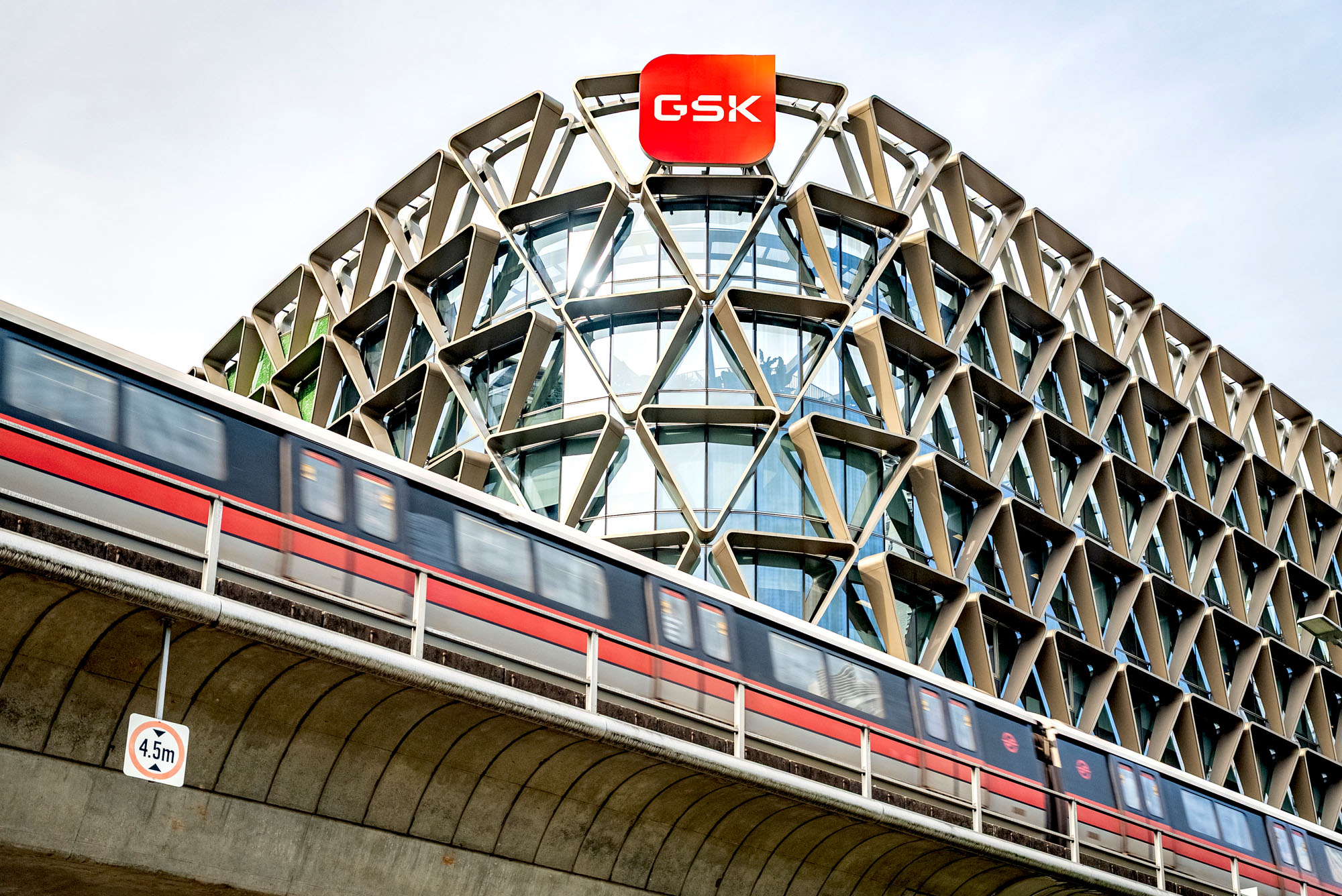 GSK Asia House-00100-(GSK-logo-edited)