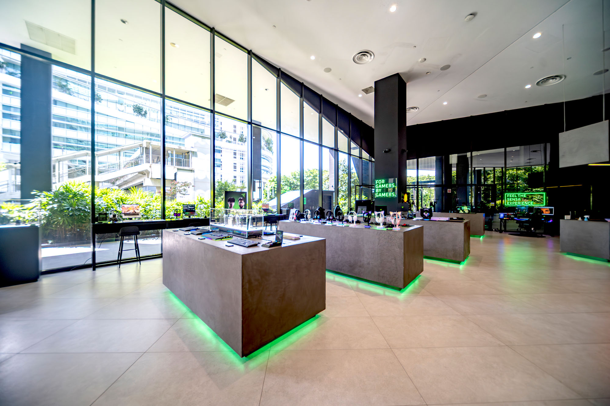 Razer SEA HQ-09797-(internal-edited)